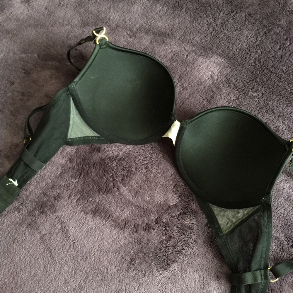 NEW VS RUNWAY BRA - Picture 4 of 4